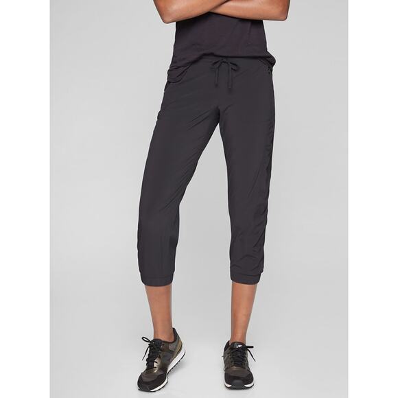 Athleta La Viva Capri Pants Black Low Rise Performance Gym City Travel Womens 0 - Picture 8 of 8